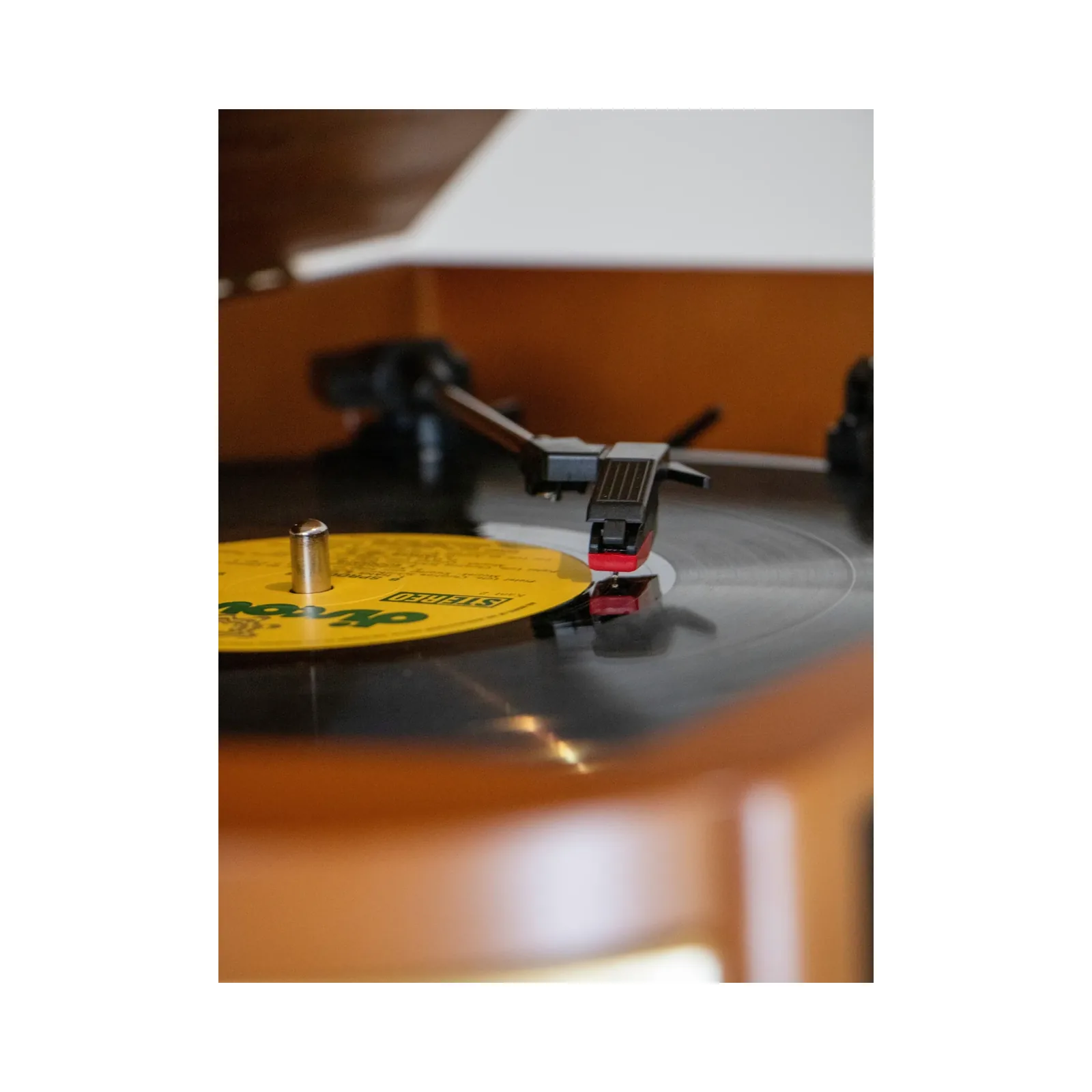 TCD-2571